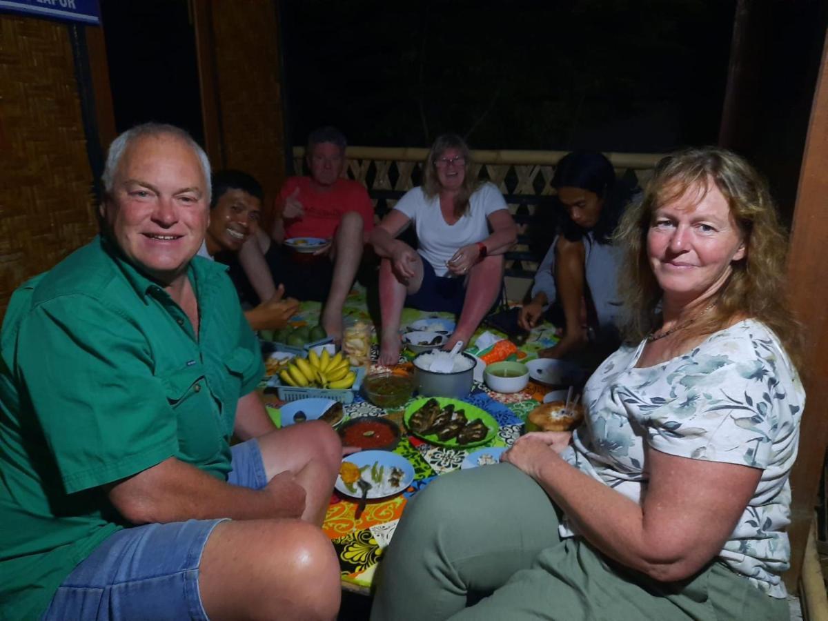 Boneputeh Homestay Taliwang Εξωτερικό φωτογραφία
