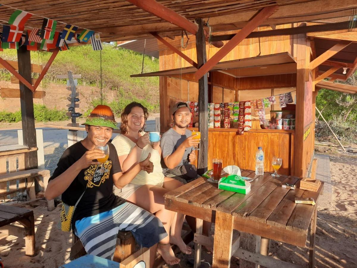 Boneputeh Homestay Taliwang Εξωτερικό φωτογραφία
