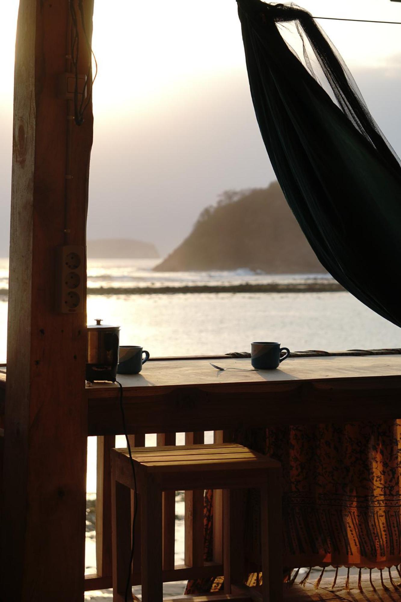 Boneputeh Homestay Taliwang Δωμάτιο φωτογραφία